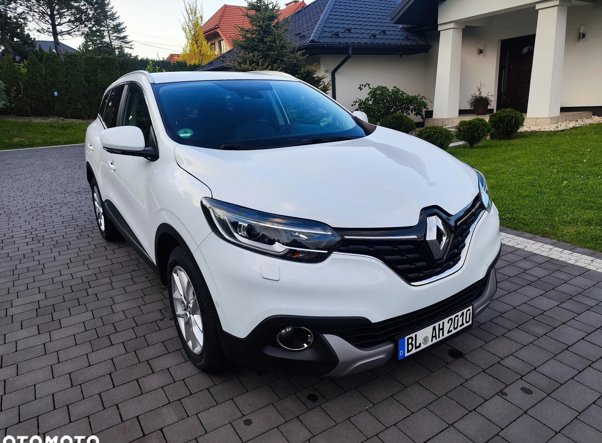 Renault Kadjar cena 51900 przebieg: 119000, rok produkcji 2016 z Mosina małe 232